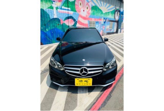 賓士 E200 AMG  第2張相片