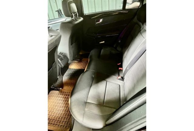 賓士 E200 AMG  第14張相片