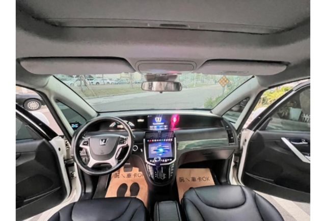 LUXGEN M7 TURBO ECO HYPER  第7張相片