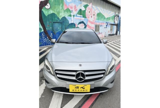 Benz A180  第2張相片