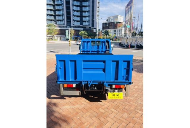 Mitsubishi CANTER  第7張相片
