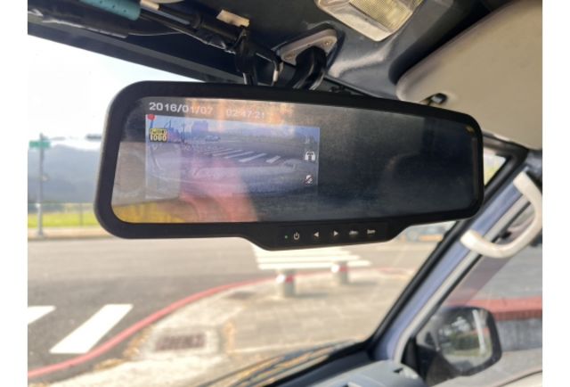 Mitsubishi DELICA  第14張相片