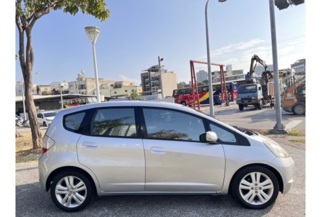 Honda FIT  第4張相片