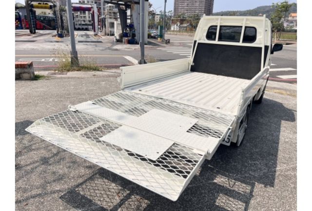 Mitsubishi VERYCA  第8張相片