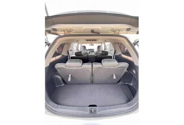 Toyota WISH  第12張相片