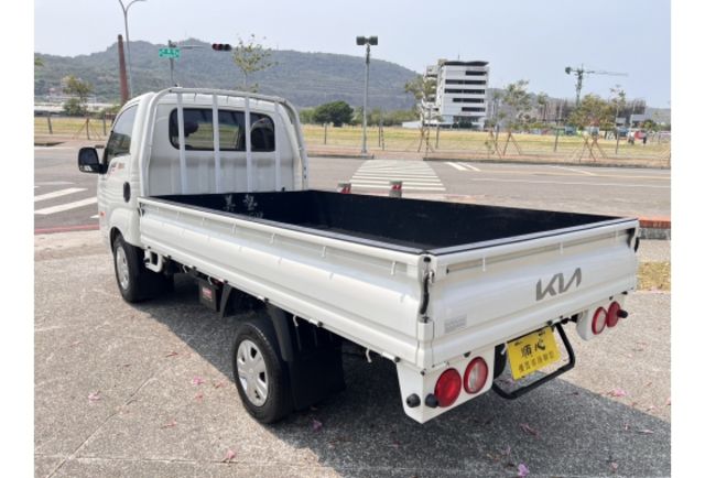 Kia K2500  第6張相片