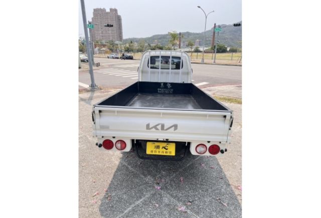 Kia K2500  第7張相片
