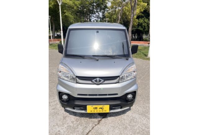 Mitsubishi A180  第3張相片