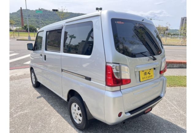 Mitsubishi A180  第6張相片