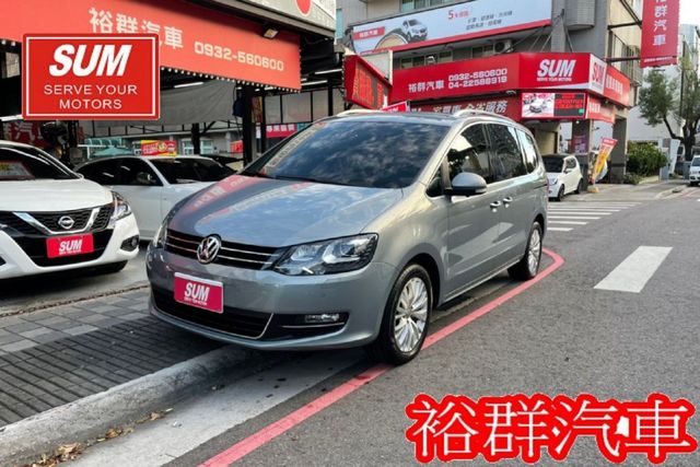 六人座休旅，空間大安全性高，加裝360環景，定速，恆溫，ABS，SRS，電動椅，配備齊全  第1張相片