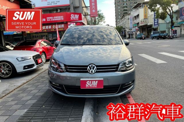 六人座休旅，空間大安全性高，加裝360環景，定速，恆溫，ABS，SRS，電動椅，配備齊全  第2張相片
