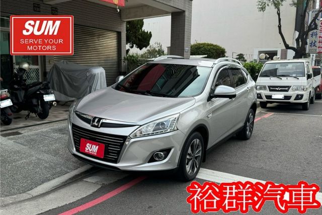 配備齊全，天窗，定速，倒車顯影，里程數跑得少，車況美  第1張相片