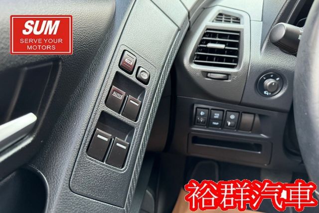 配備齊全，天窗，定速，倒車顯影，里程數跑得少，車況美  第12張相片