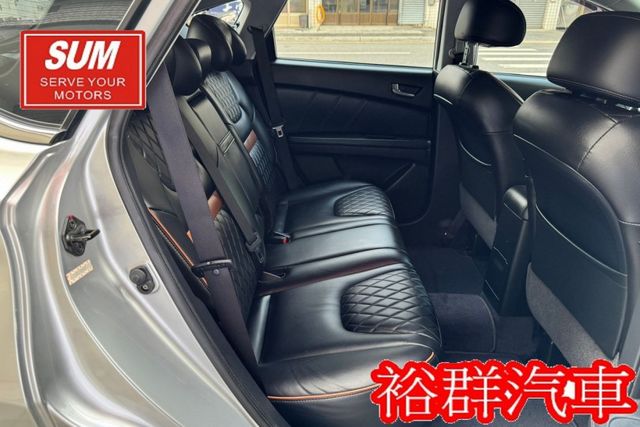 配備齊全，天窗，定速，倒車顯影，里程數跑得少，車況美  第17張相片