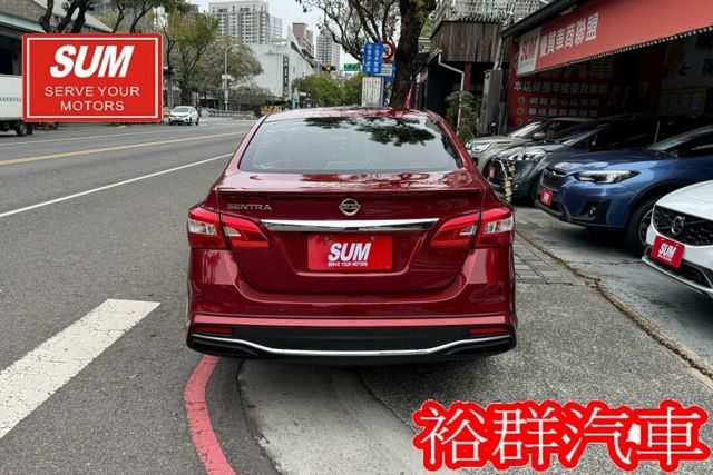 車況一級棒，倒車顯影，I-KEY，定速，盲點，配備都齊全了  第5張相片