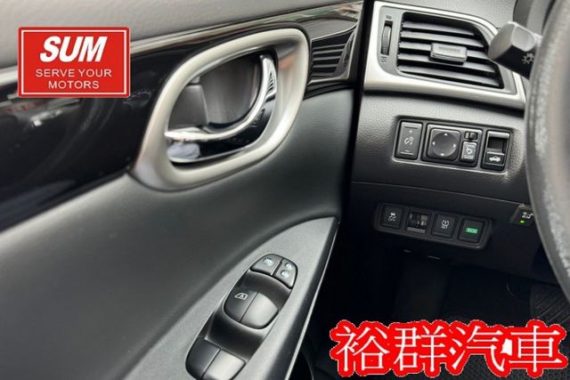 車況一級棒，倒車顯影，I-KEY，定速，盲點，配備都齊全了  第12張相片