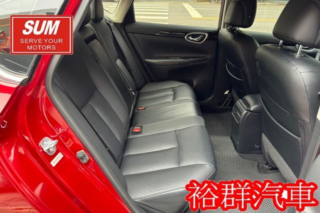 車況一級棒，倒車顯影，I-KEY，定速，盲點，配備都齊全了  第17張相片