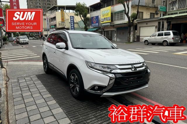 配備多，電動尾門，安卓機，倒車顯影，空間舒適好運用  第3張相片