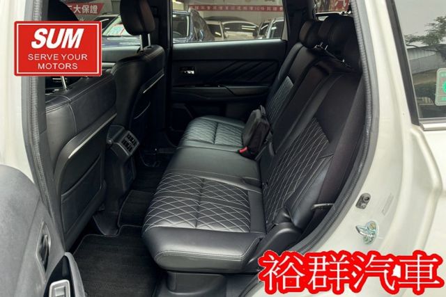 配備多，電動尾門，安卓機，倒車顯影，空間舒適好運用  第15張相片