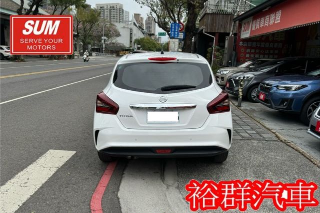 魔術大空間，省油省稅，熱銷掀背小車，配備齊全，i-key，倒車顯影，6SRS，盲點  第5張相片
