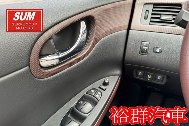 魔術大空間，省油省稅，熱銷掀背小車，配備齊全，i-key，倒車顯影，6SRS，盲點  第13張相片