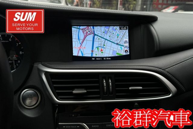 配備齊全，天窗，摸門，電動尾門，ACC，I-KEY，倒車顯影  第9張相片