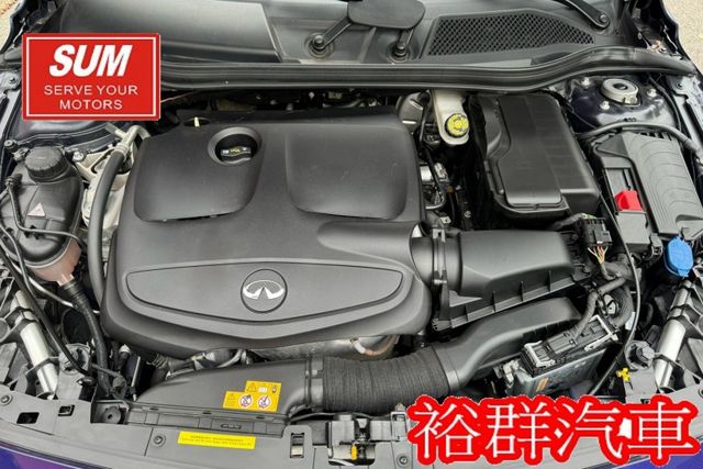 配備齊全，天窗，摸門，電動尾門，ACC，I-KEY，倒車顯影  第20張相片
