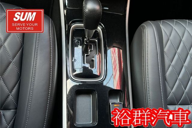 配備多，電動尾門，安卓機，倒車顯影，空間舒適好運用，I-KEY  第11張相片