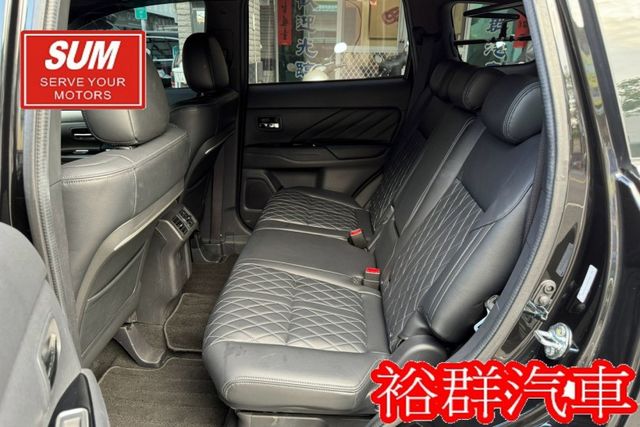 配備多，電動尾門，安卓機，倒車顯影，空間舒適好運用，I-KEY  第13張相片