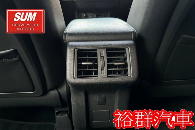 配備多，電動尾門，安卓機，倒車顯影，空間舒適好運用，I-KEY  第14張相片