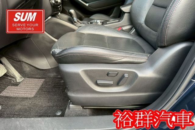 配備多，倒車顯影，電動椅，衛星導航，空間舒適寬敞  第8張相片