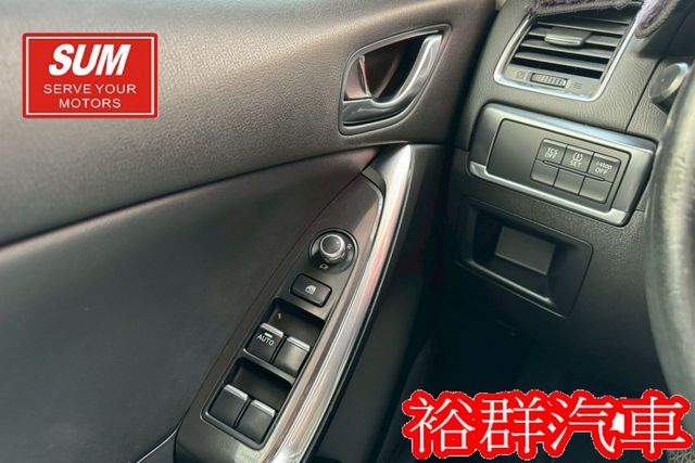 配備多，倒車顯影，電動椅，衛星導航，空間舒適寬敞  第14張相片