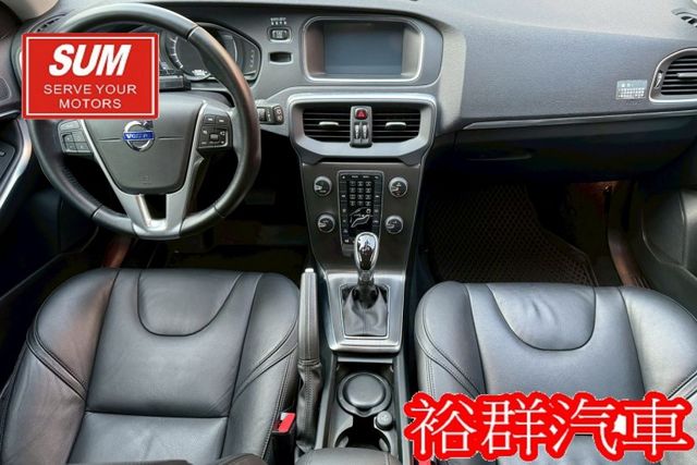 摸門，I-KEY，倒車顯影，電動座椅，安全性佳  第16張相片