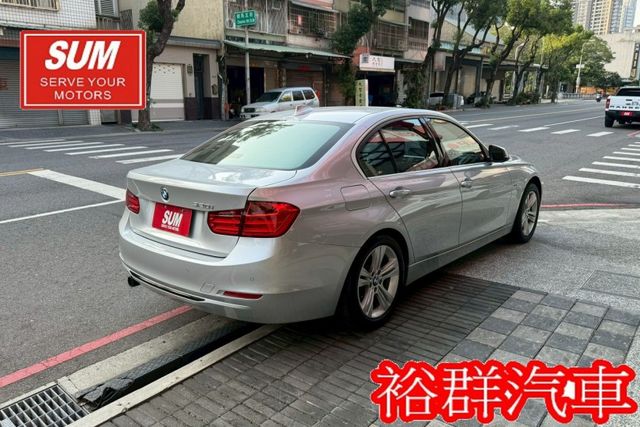 里程僅跑三萬多，雙電動椅，安全性好，車況一級棒，錯過可惜  第6張相片