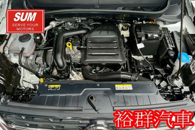 數位儀表板，省油省稅空間舒適，ACC，I-KEY，倒車顯影  第20張相片