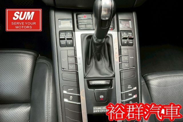 保時捷輕型運動休旅車，4WD安全性操控性不用多說就是讚，車況超級好  第11張相片