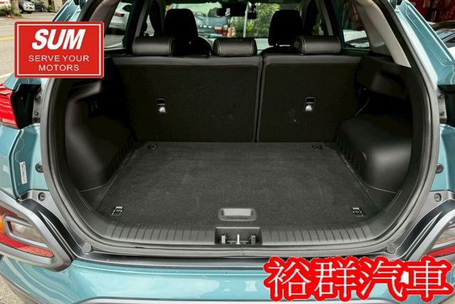 4WD大馬力，盲點，車道偏移，配備多，外型亮麗搶眼，6SRS，倒車顯影  第19張相片