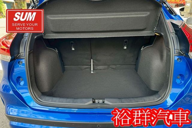 全新車，價格降了20萬，買到賺到，環景，摸門，I-KEY，配備齊全  第19張相片