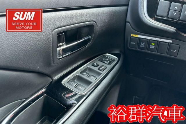 【YES認證里程保證】配備超級多、電動座椅、電動尾門、I-KEY、安卓機、倒車顯影、ACC、恆溫  第11張相片