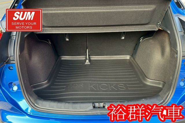 【YES認證里程保證】配備多、車況美、倒車顯影、摸門、I-KEY、恆溫、ACC  第18張相片