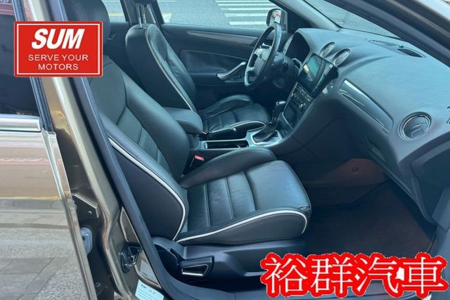 【YES認證里程保證】安卓機裝好了、倒車顯影、天窗、電動椅、配備齊全、安全性高  第18張相片