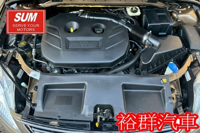 【YES認證里程保證】安卓機裝好了、倒車顯影、天窗、電動椅、配備齊全、安全性高  第20張相片