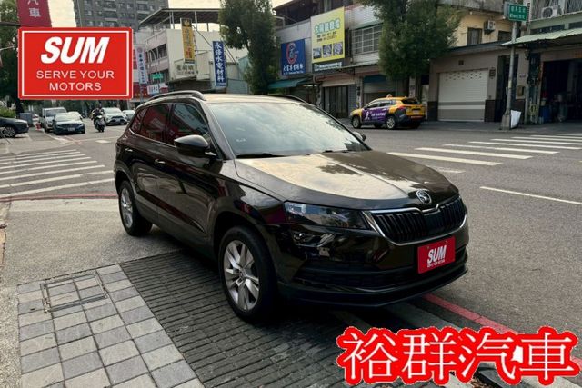 【YES認證里程保證】配備超齊全、小休旅最佳選擇、安全性佳、倒車顯影、電動尾門  第3張相片