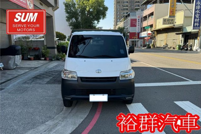 【YES認證里程保證】自排貨車、篷式升降尾門、里程僅跑兩千多、車況超級美  第2張相片