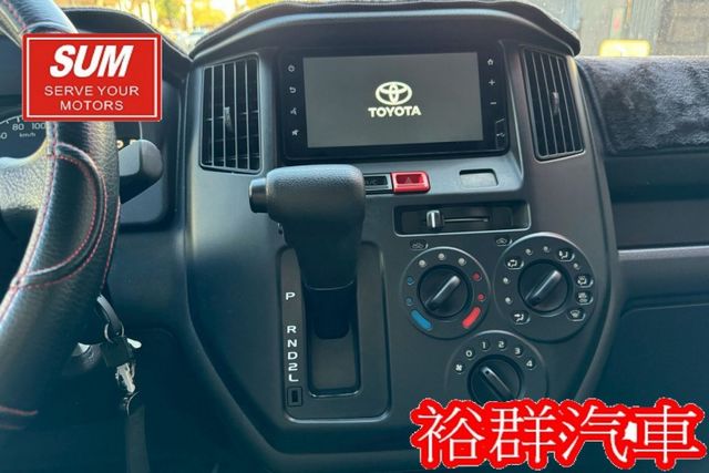 【YES認證里程保證】自排貨車、篷式升降尾門、里程僅跑兩千多、車況超級美  第10張相片