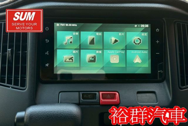 【YES認證里程保證】自排貨車、篷式升降尾門、里程僅跑兩千多、車況超級美  第11張相片