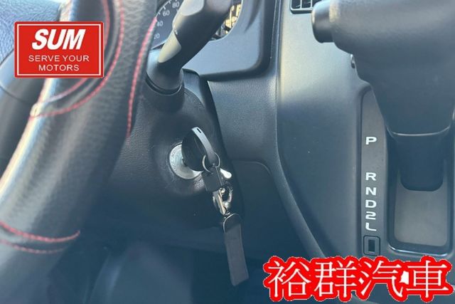 【YES認證里程保證】自排貨車、篷式升降尾門、里程僅跑兩千多、車況超級美  第13張相片