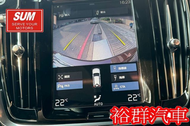 【YES認證里程保證】配備超頂級、4WD大馬力、大空間好運用、雙電動椅、摸門  第11張相片