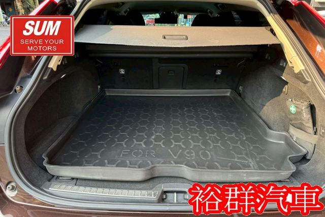 【YES認證里程保證】配備超頂級、4WD大馬力、大空間好運用、雙電動椅、摸門  第19張相片