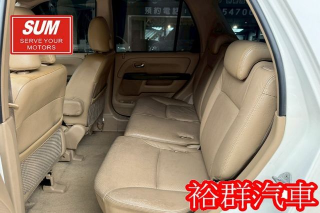 車況很讚、安卓機裝好了、倒車顯影、SRS、空間寬敞好運用  第14張相片